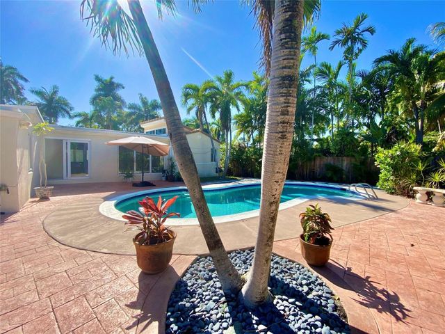 949 Van Buren Street, Hollywood, FL 33019