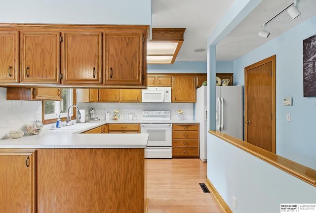 5629 N 126th Avenue, Omaha, NE 68164
