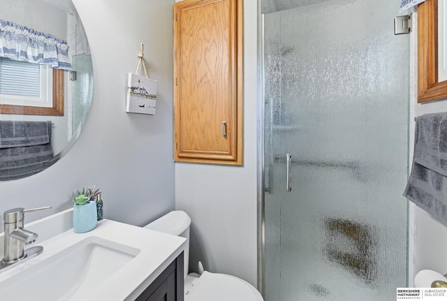 5629 N 126th Avenue, Omaha, NE 68164