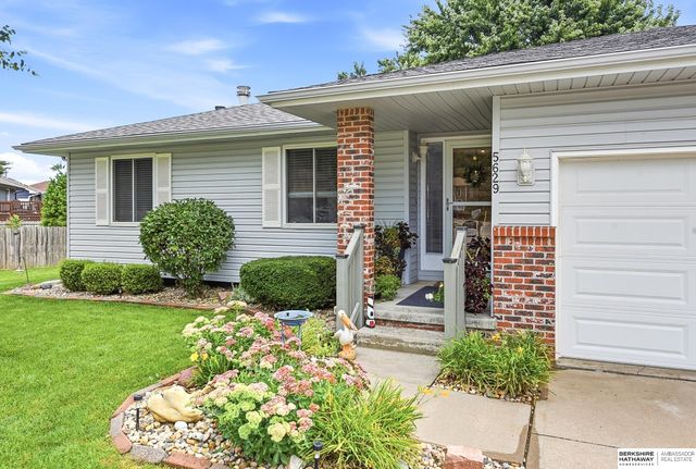 5629 N 126th Avenue, Omaha, NE 68164