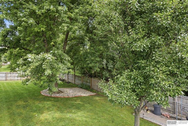 5629 N 126th Avenue, Omaha, NE 68164