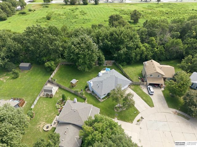 5629 N 126th Avenue, Omaha, NE 68164