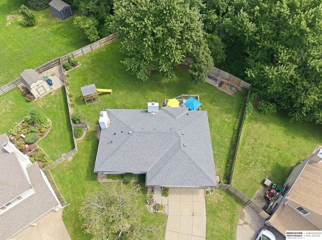 5629 N 126th Avenue, Omaha, NE 68164