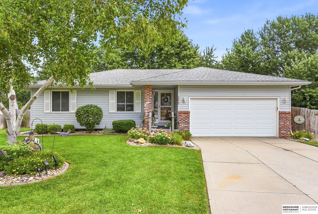 5629 N 126th Avenue, Omaha, NE 68164