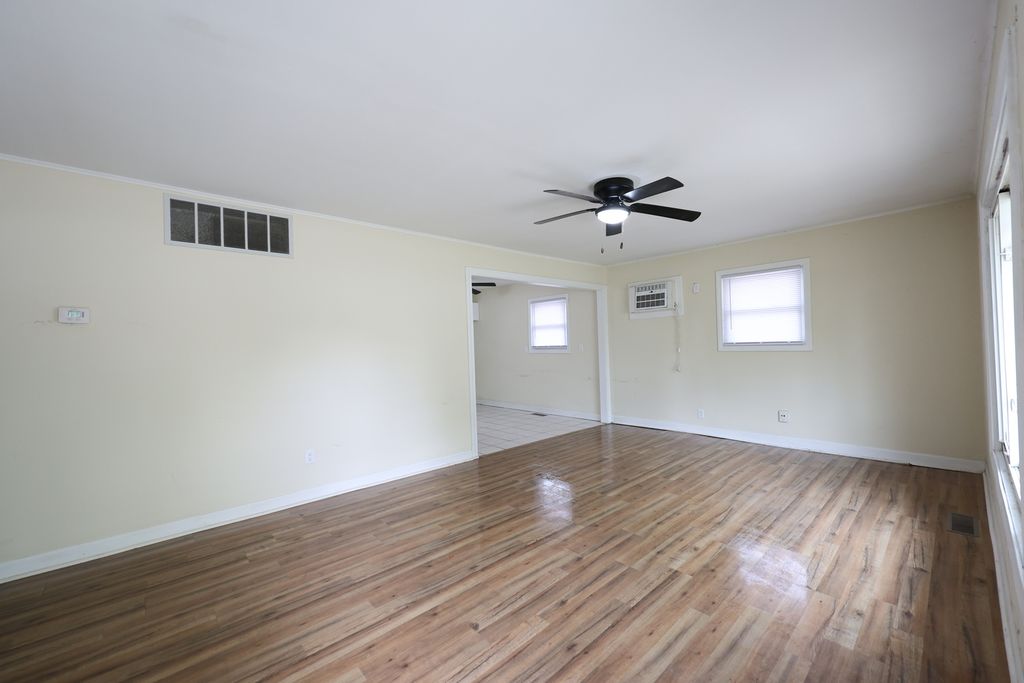 366 Blackhawk Drive, Park Forest, IL 60466 — photo 5