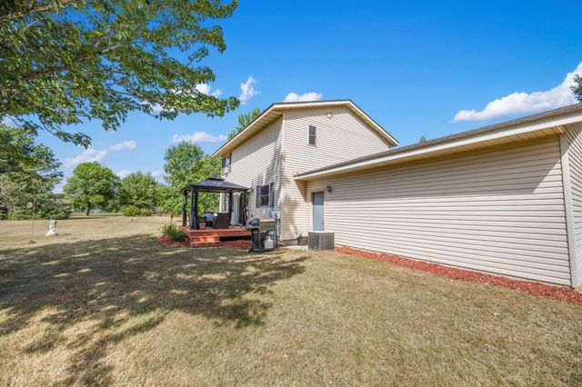 409 127th Street NE, Monticello, MN 55362