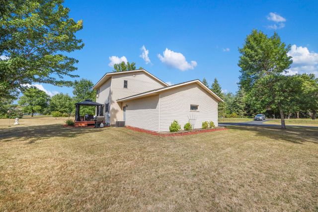 409 127th Street NE, Monticello, MN 55362