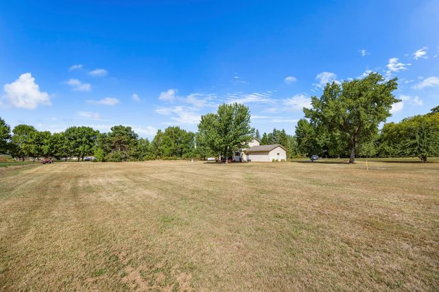 409 127th Street NE, Monticello, MN 55362