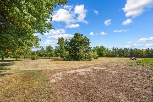 409 127th Street NE, Monticello, MN 55362