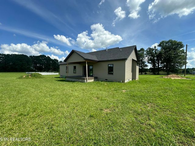 238 Thacker Rd, Grimsley, TN 38565