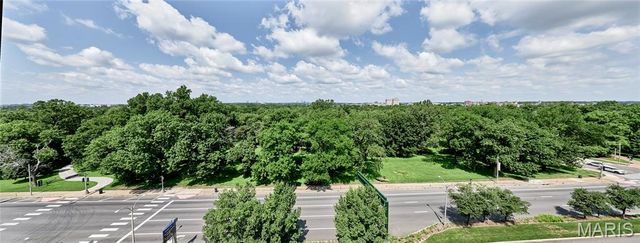14 N Kingshighway Boulevard 5BN, St Louis, MO 63108