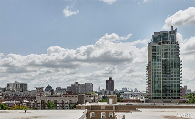 14 N Kingshighway Boulevard 5BN, St Louis, MO 63108