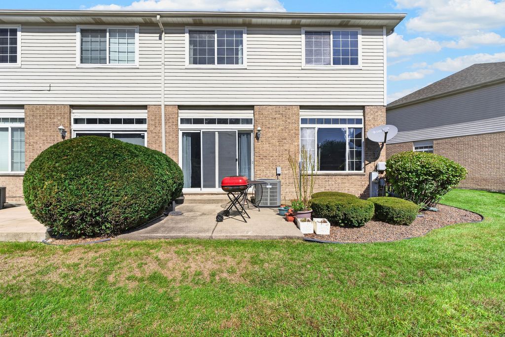 5229 W Mint Julip Drive, Alsip, IL 60803 — photo 5
