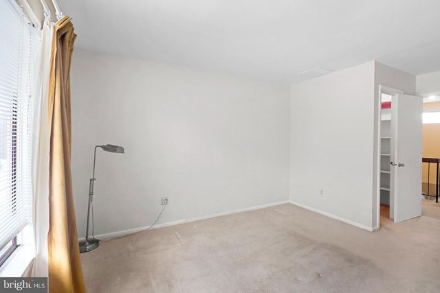 98 WINCHESTER DR, Hightstown, NJ 08520