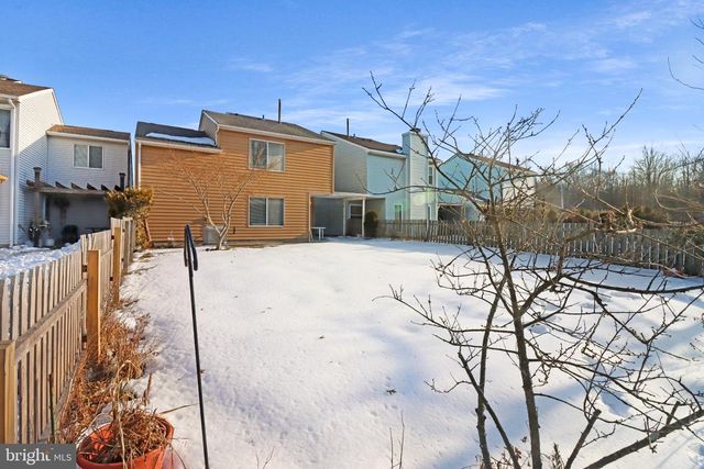 98 WINCHESTER DR, Hightstown, NJ 08520