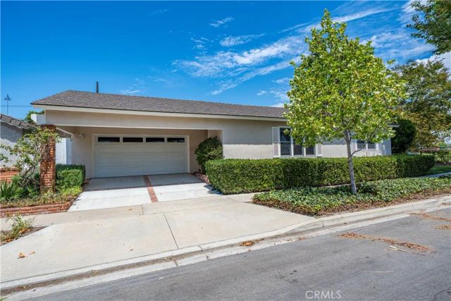 11521 Wembley, Los Alamitos, CA 90720