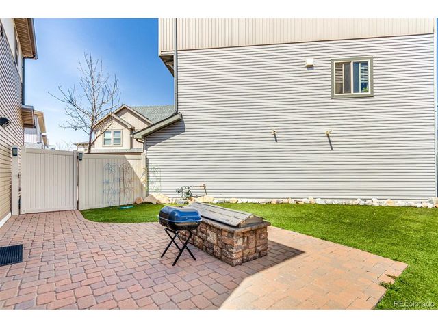 18639 E 50th Pl, Denver, CO 80249