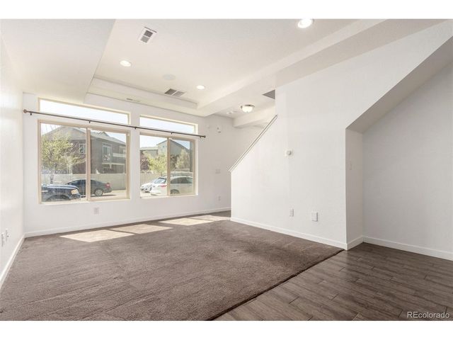 18639 E 50th Pl, Denver, CO 80249