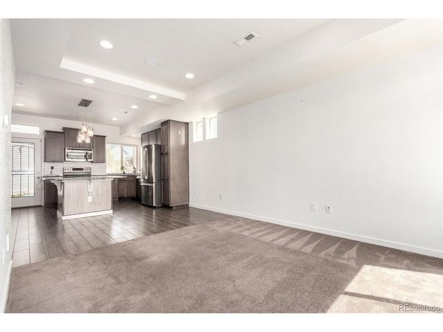 18639 E 50th Pl, Denver, CO 80249