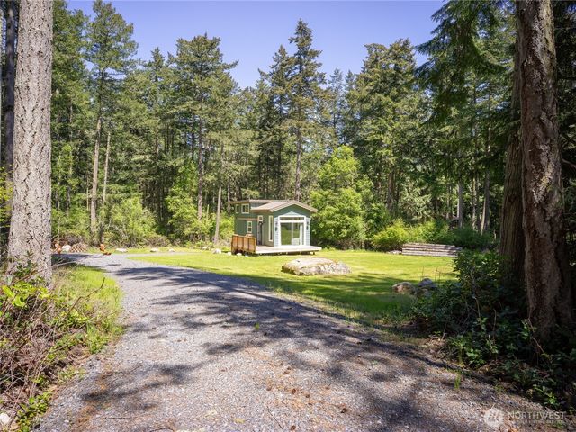 25 Eliza Lane, Lopez Island, WA 98261