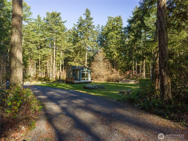 25 Eliza Lane, Lopez Island, WA 98261