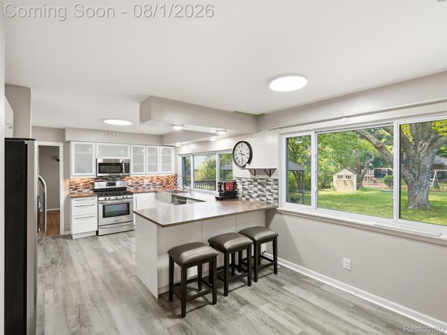 2921 Baylis Drive, Ann Arbor, MI 48108