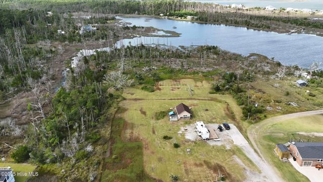 181 Old Carteret Road, Smyrna, NC 28579