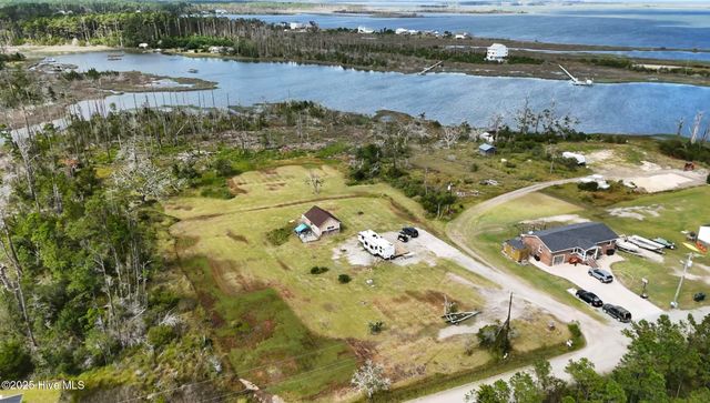 181 Old Carteret Road, Smyrna, NC 28579