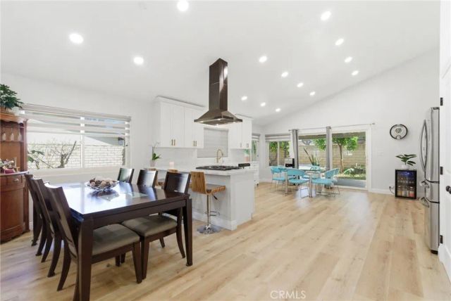 1019 Meadowview Court, Corona, CA 92880