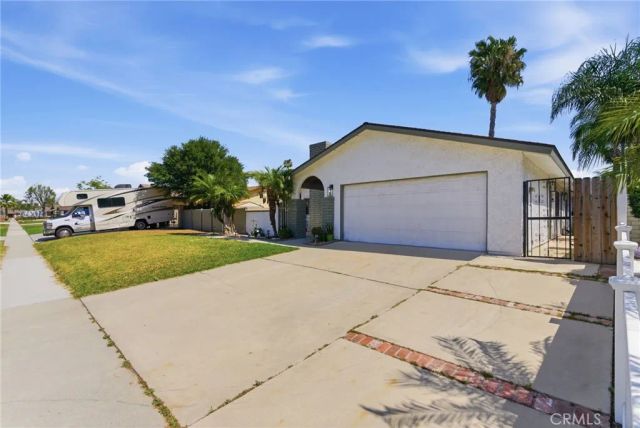 1019 Meadowview Court, Corona, CA 92880