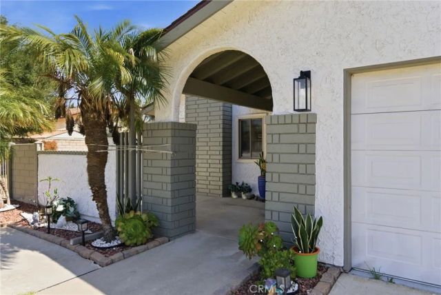 1019 Meadowview Court, Corona, CA 92880