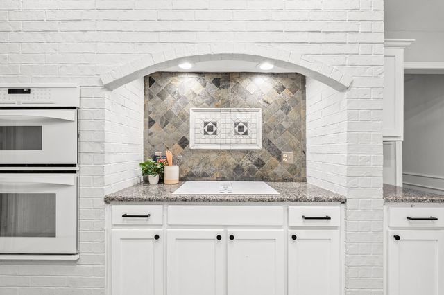 4405 Avonshire Lane, Plano, TX 75093