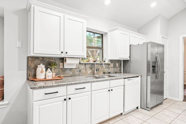 4405 Avonshire Lane, Plano, TX 75093
