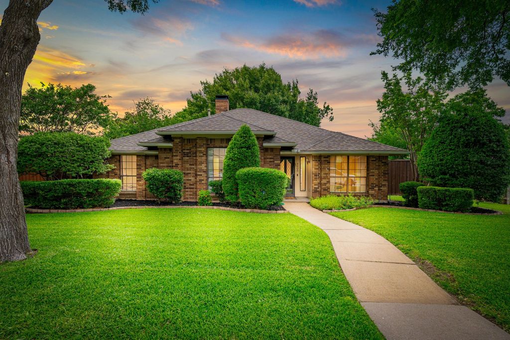 4405 Avonshire Lane, Plano, TX 75093