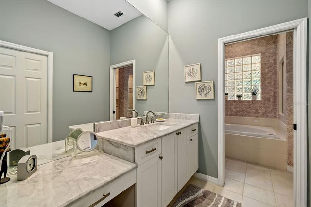 3130 WALTER TRAVIS DRIVE, Sarasota, FL 34240