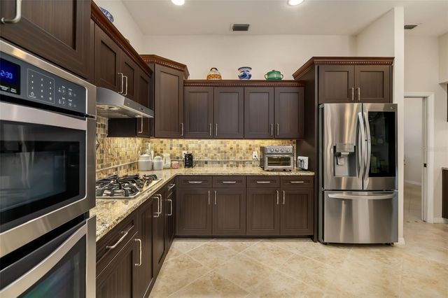 3130 WALTER TRAVIS DRIVE, Sarasota, FL 34240