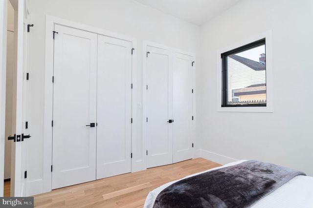 6818 BARRETT RD, Falls Church, VA 22042