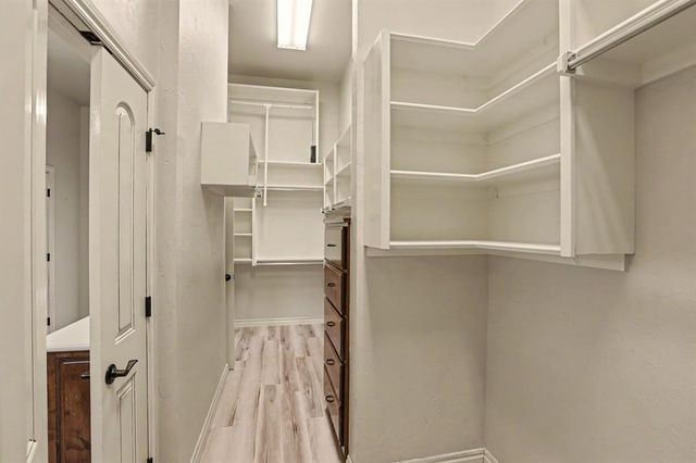 5605 NW 124th Street, Oklahoma City, OK 73142