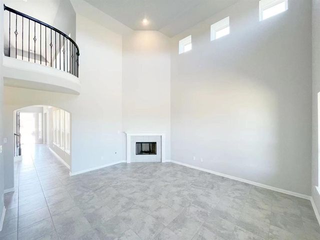 440 Round Lake Dr Drive, Rosenberg, TX 77469