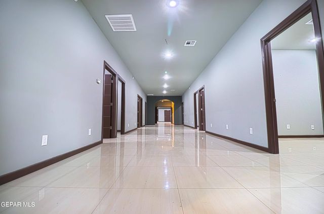 2417 Yandell Drive, El Paso, TX 79903