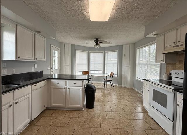 108 King Arthur Drive, King, NC 27021
