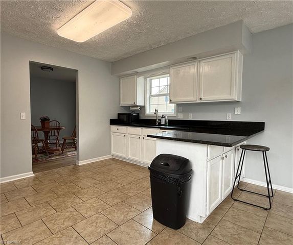 108 King Arthur Drive, King, NC 27021