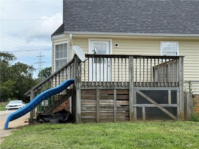 108 King Arthur Drive, King, NC 27021