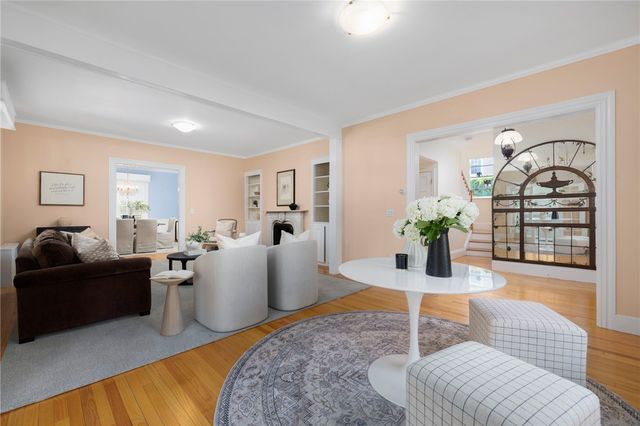 127 Beacon Avenue, Warwick, RI 02889