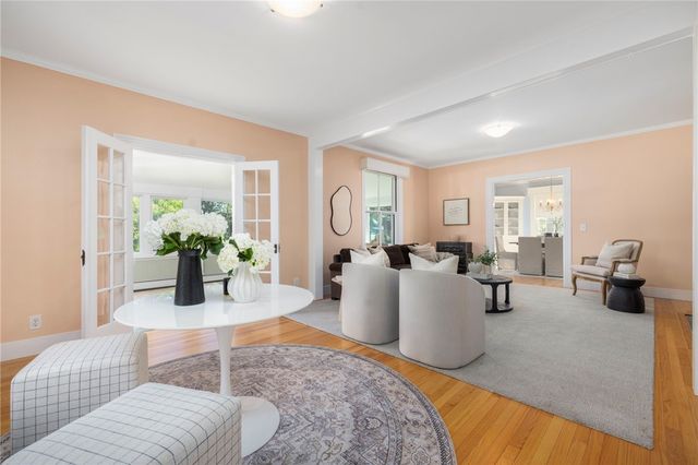 127 Beacon Avenue, Warwick, RI 02889