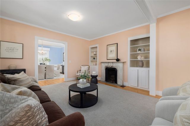 127 Beacon Avenue, Warwick, RI 02889