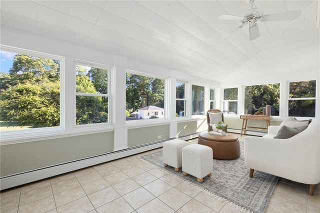 127 Beacon Avenue, Warwick, RI 02889