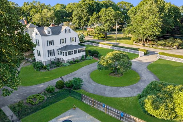 127 Beacon Avenue, Warwick, RI 02889