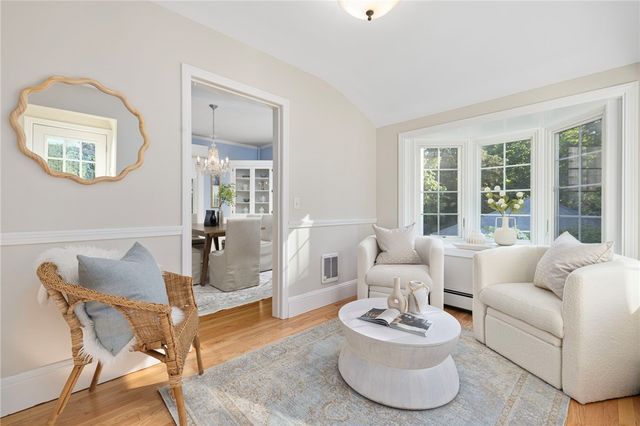 127 Beacon Avenue, Warwick, RI 02889