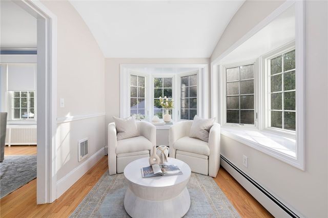 127 Beacon Avenue, Warwick, RI 02889